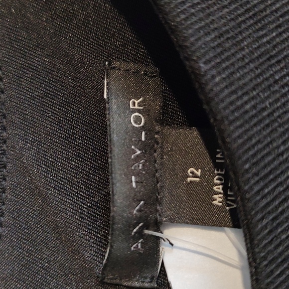 Ann Taylor Black Dress Size 12. Make An Offer. - Picture 6 of 11